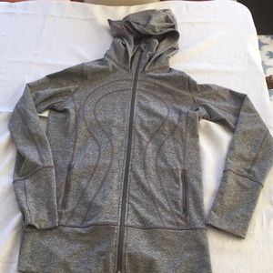 Lululemon size 10 jacket